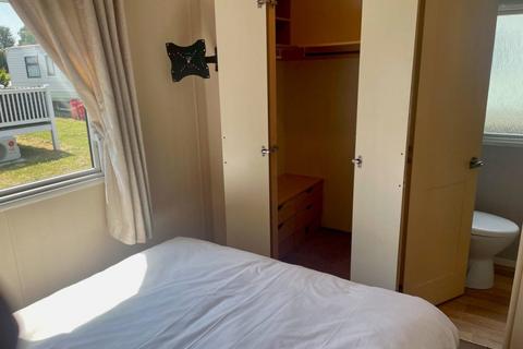 3 bedroom static caravan for sale, Golden Leas Holiday Park
