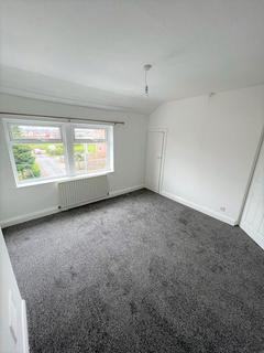 2 bedroom terraced house to rent, Sandhall Green, Halifax, HX2