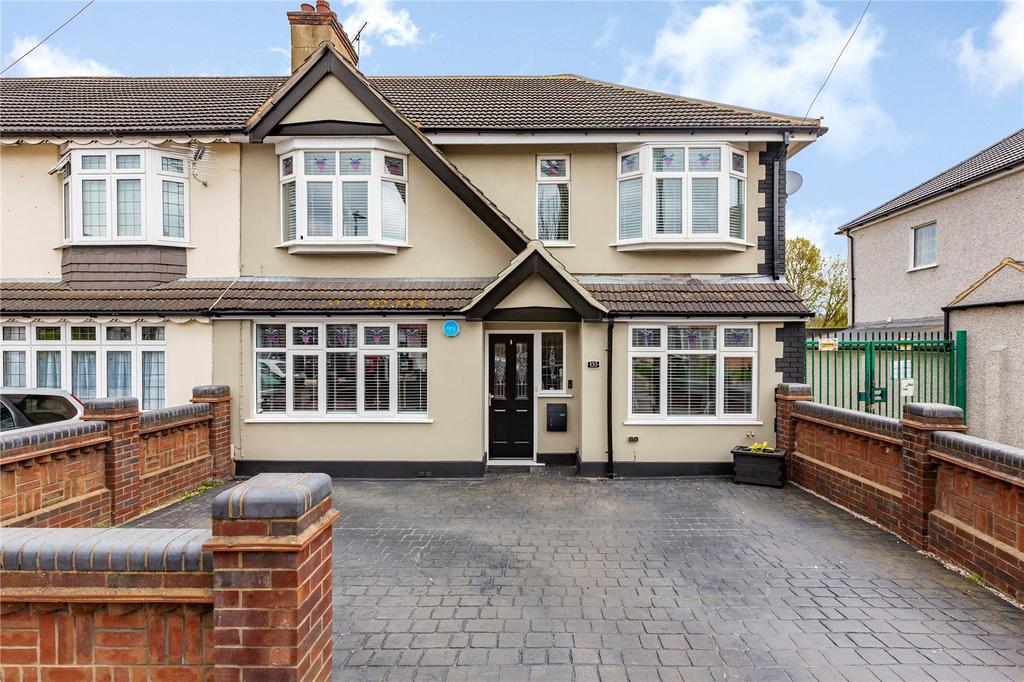 Gorseway, Romford, RM7 4 bed end of terrace house for sale £600,000