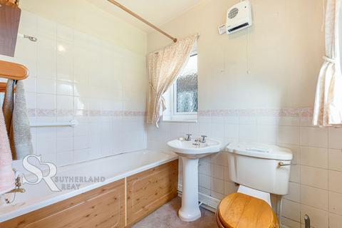 15 Bowden Lane, Chapel En Le Frith, High Peak, SK23 0JQ