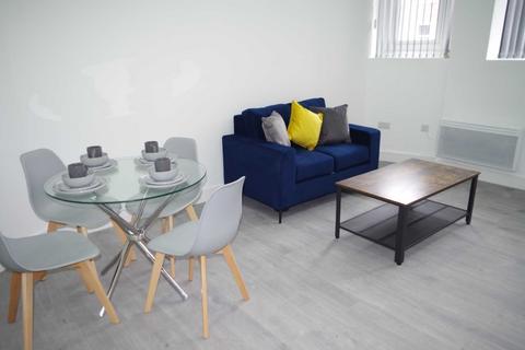 18 bedroom block of apartments to rent, St Georges Road, Bolton