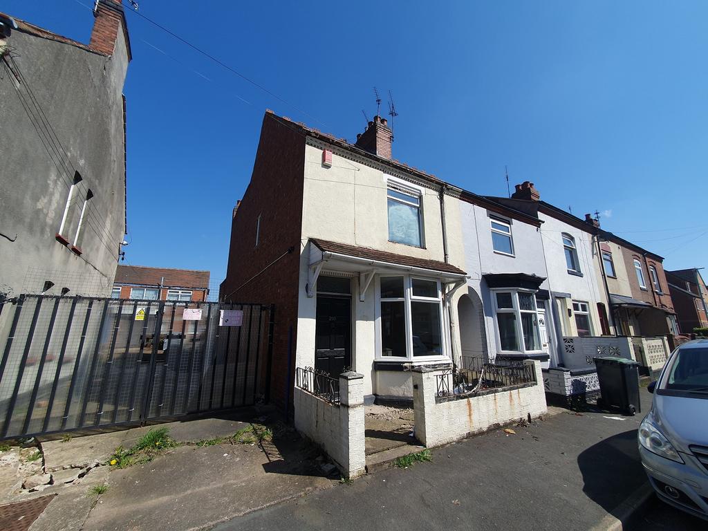 Gadsby Street, Nuneaton... 3 bed end of terrace house £145,000