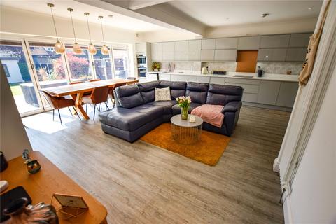 5 Bellevue Road, Hornchurch, RM11 3SS