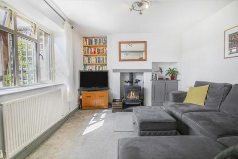 10 Fenhill Close, Bourton On The Hill, Moreton-in-marsh, GL56 9AD
