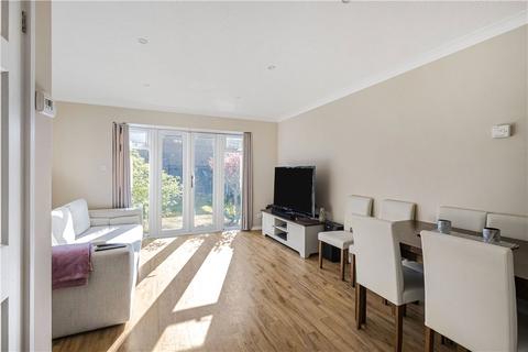 2 bedroom semi-detached house for sale - Jesmond Close, Mitcham, CR4