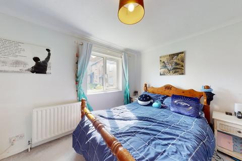 2 bedroom end of terrace house for sale - Christchurch Way, Dover, CT16