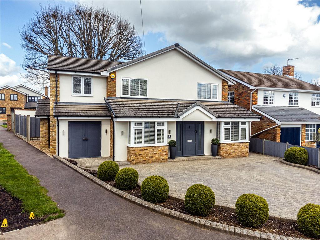 Cavan Road, Redbourn, St. Albans, Hertfordshire 4 bed detached house