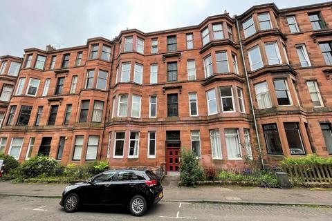 3 bedroom flat to rent, Caird Drive, Dowanhill, Glasgow, G11