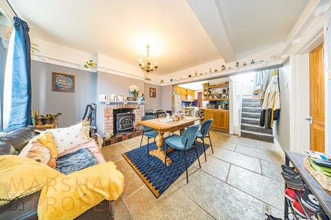 3 bedroom cottage for sale - Woolton Street, Woolton Village