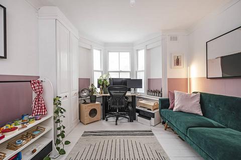 13a Poole Road, London, E9 7AE