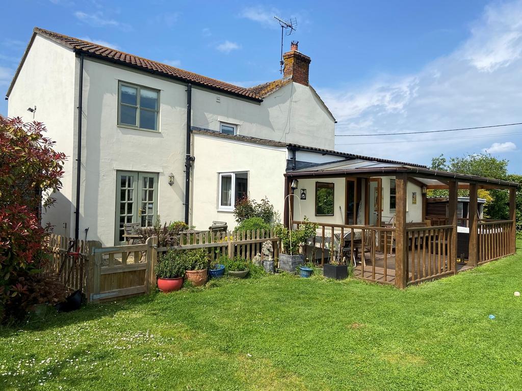 Hoopers Pool, Southwick, BA14 3 bed detached house for sale £650,000