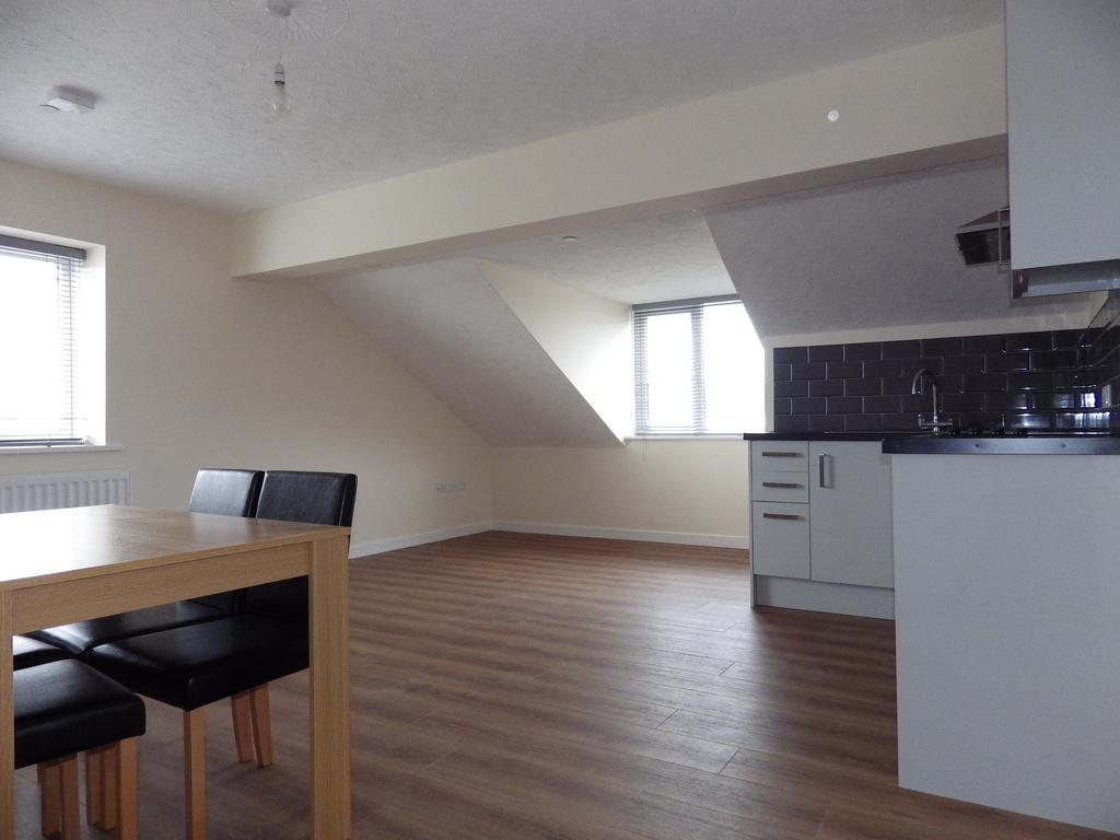 Y Bedol, Bethel, Caernarfon, LL55 1 bed apartment to rent £725 pcm (£