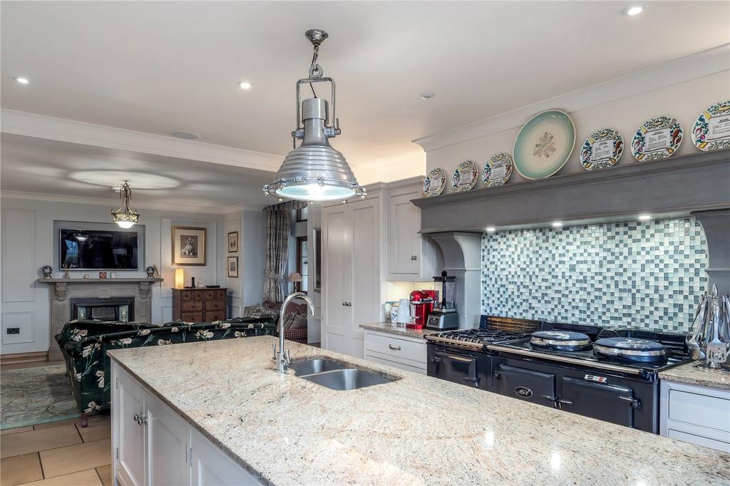 Kitchen/Snug