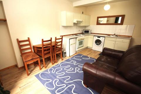 1 bedroom flat to rent, Kirk Brae, Galashiels, TD1