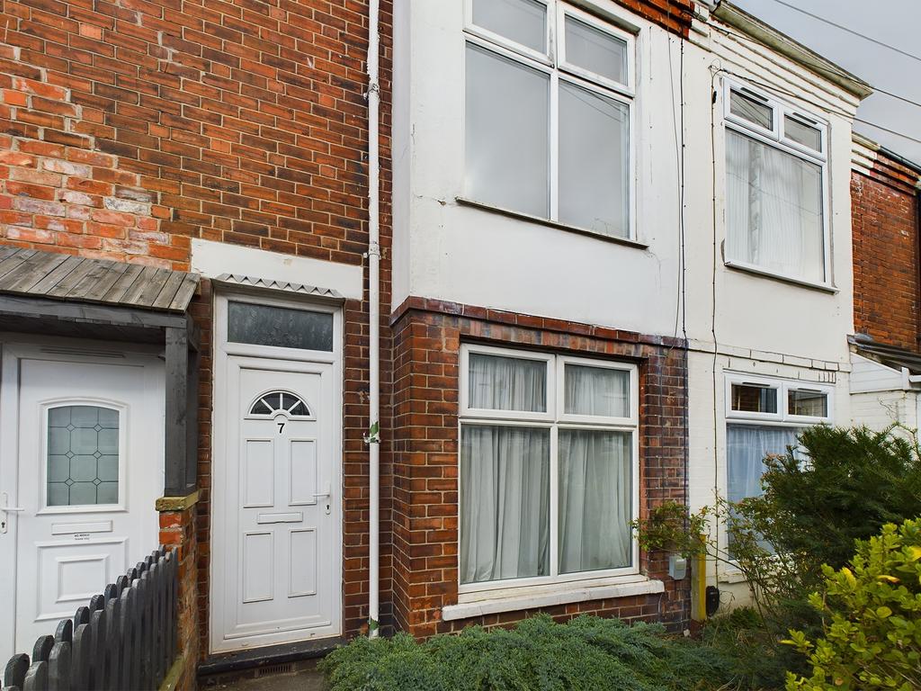 Castle Grove, Perth Street West, HU5 2 bed terraced house £550 pcm (£