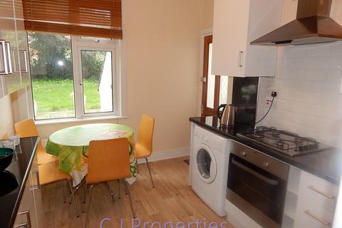 1 bedroom ground floor flat to rent, Neeld Crescent, Hendon NW4