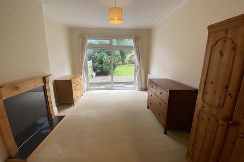 1 bedroom ground floor flat to rent, Neeld Crescent, Hendon NW4