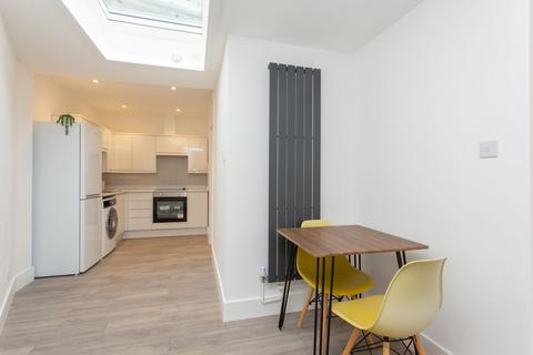 1 bedroom apartment for sale, St. Johns Road, Whitstable, CT5