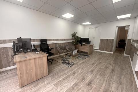Office to rent - London Road, Westcliff-on-Sea, Essex, SS0