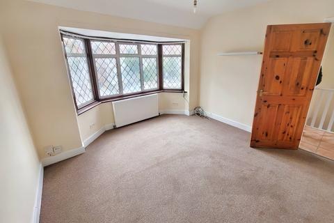 1 bedroom apartment to rent, Berkeley Waye, Hounslow, Greater London TW5