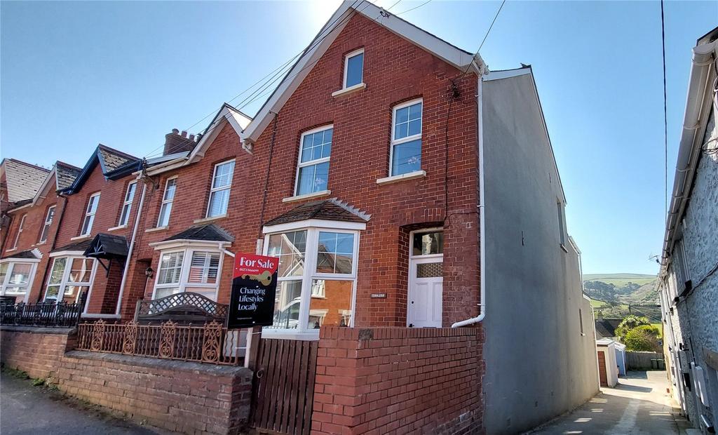 Devon 3 bed end of terrace house for sale £550,000