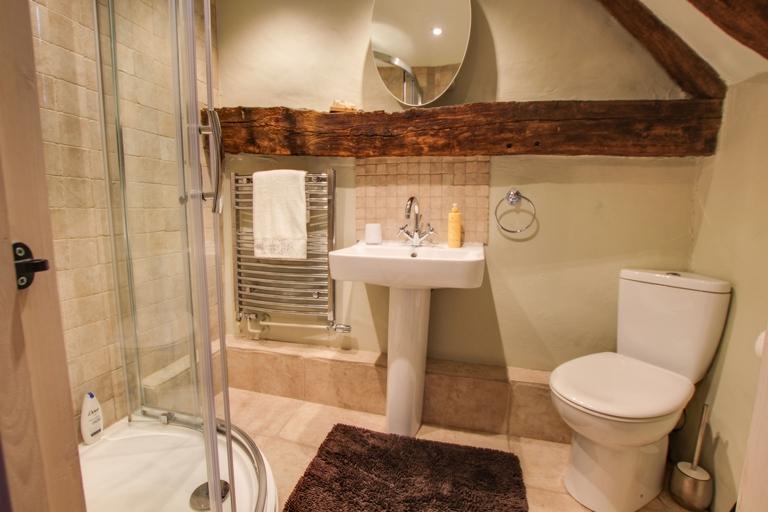 En-Suite Shower