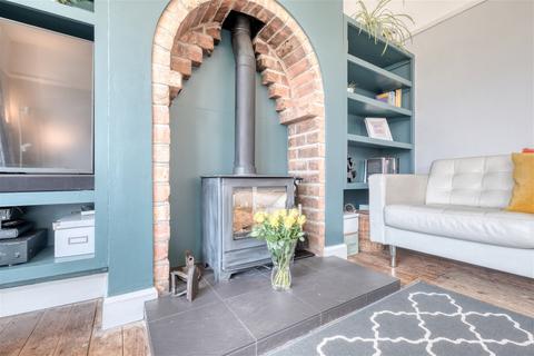 79 Braemar Road, Solihull, B92 8BS