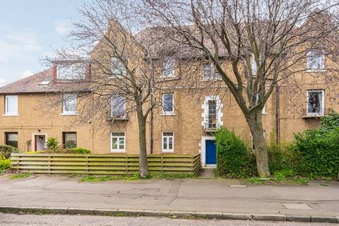 229/5 Calder Road, Edinburgh, EH11 4RG