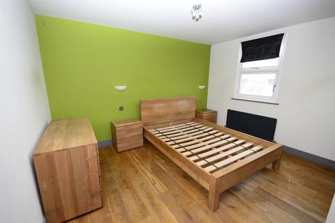 682 Durham Road, Gateshead, NE9 6JA