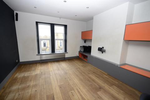 682 Durham Road, Gateshead, NE9 6JA
