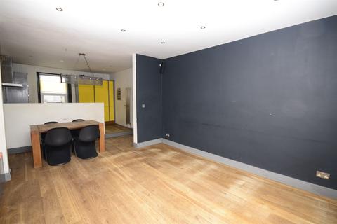 682 Durham Road, Gateshead, NE9 6JA