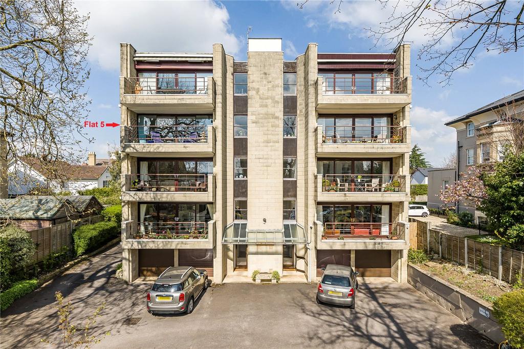 Beaconsfield Court, Christchurch Road, Cheltenham, GL50 3 bed apartment
