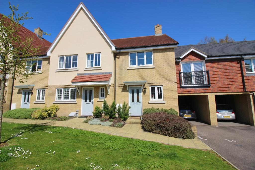 Hazelbourne Avenue, Borough Green TN15 2 bed terraced house for sale