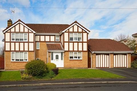4 bedroom detached house for sale - Turton Heights, Bolton, BL2