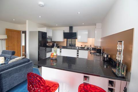 2 bedroom flat for sale, Denton Road, Denton Burn, Newcastle upon Tyne, Tyne and Wear, NE15 7HD