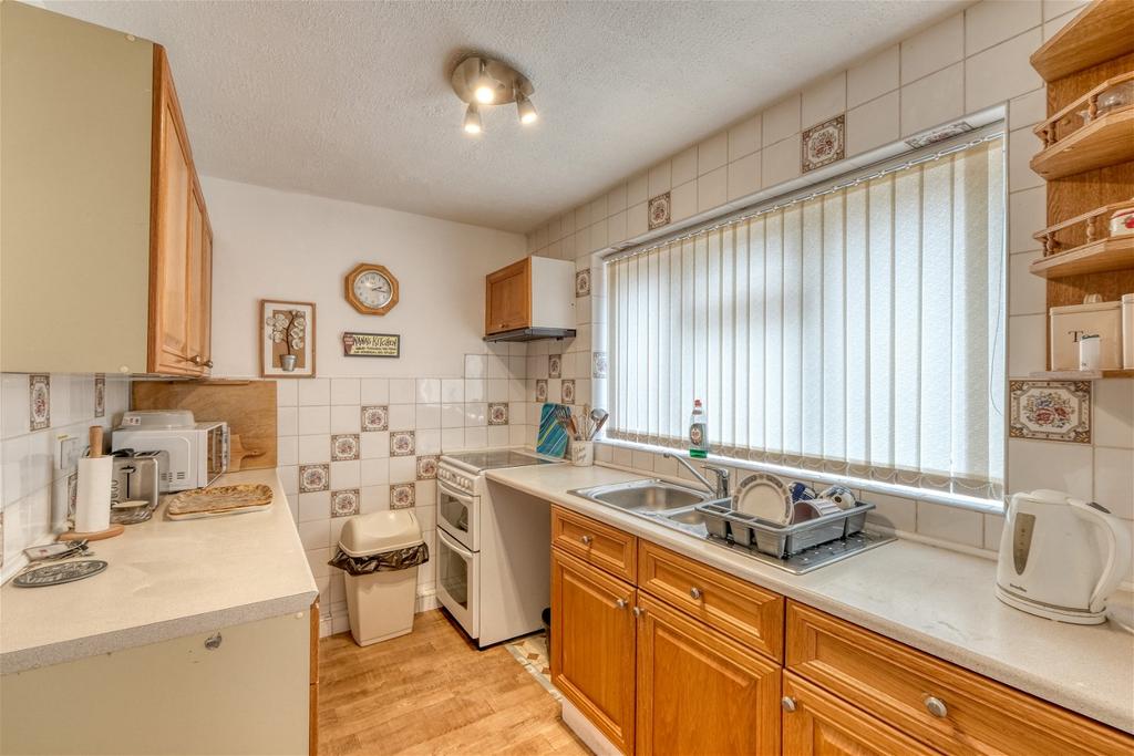 Burnside Way, Longbridge, Birmingham... 2 bed £120,000