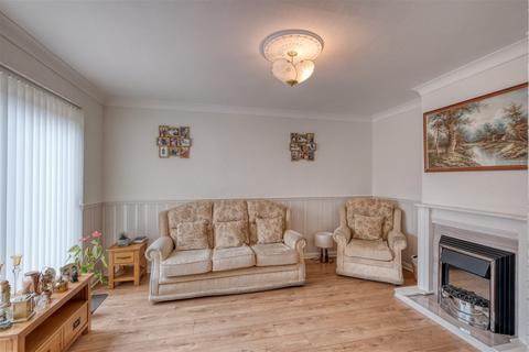 64 Burnside Way, Longbridge, Birmingham, B31 4JY