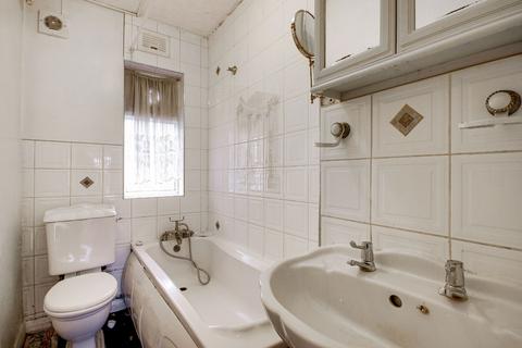 11 Greenmoor Road, Enfield, EN3 7HJ