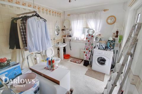 40 Bronte Crescent, Llanrumney, Cardiff, CF3 5PL