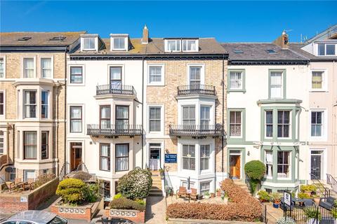 7 bedroom terraced house for sale - Abbey Terrace, Whitby, North Yorkshire, YO21