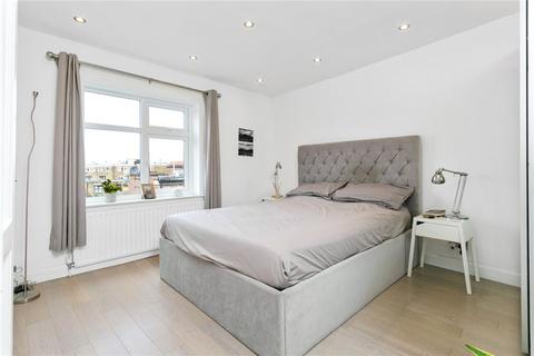 2 bedroom apartment for sale, Mile End Road, London, E1
