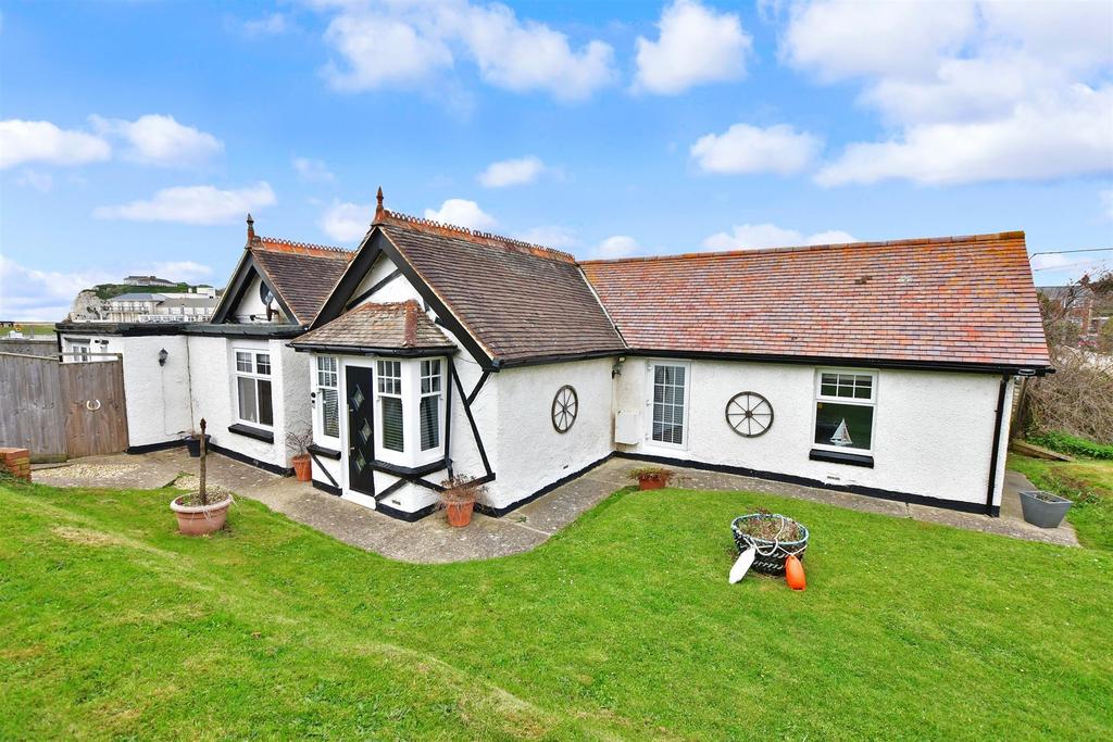 Afton Road, Freshwater, Isle of Wight 2 bed detached bungalow for sale