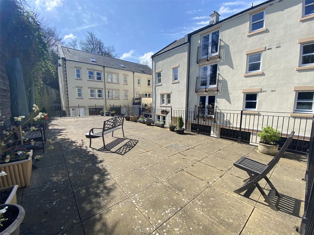 Kings Mews, Eastgate, Hexham, Northumberland, NE46 2 bed apartment for