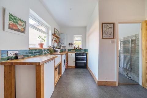 1 bedroom maisonette for sale, Surbiton,  Surrey,  KT6