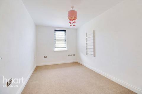 2 bedroom flat for sale, Cavell Court, Basildon