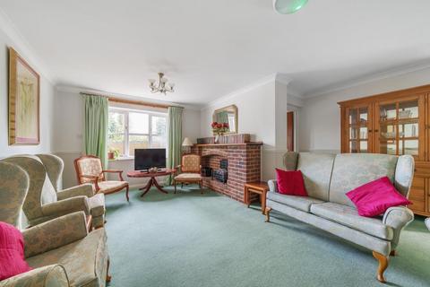1 bedroom retirement property for sale - Weybridge,  Surrey,  KT13