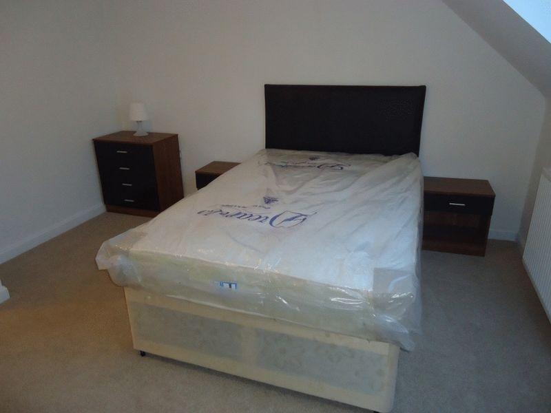 Bamford Drive, Liverpool Available for ACADEMIC YEAR 2017/2018 4 bed