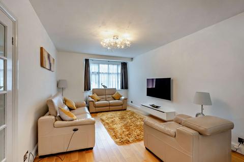 3 bedroom semi-detached house for sale, Central Avenue, Pinner, HA5