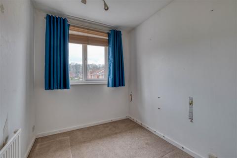 28 Oswestry Close, Redditch, B97 5QE