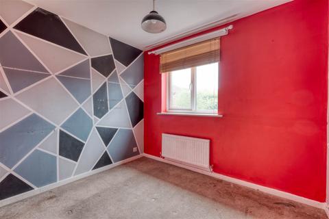 28 Oswestry Close, Redditch, B97 5QE